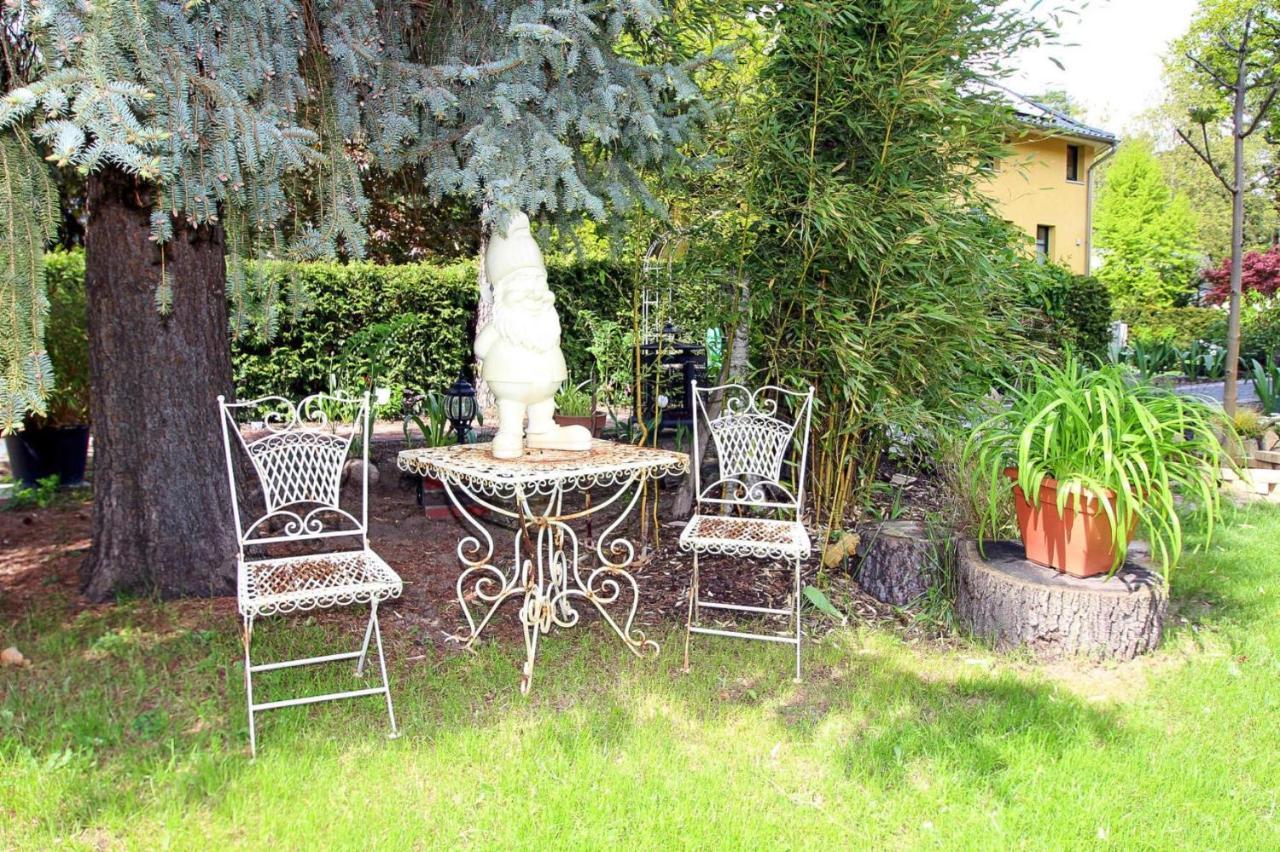 Willa Semi-Detached House, Schonwalde Siedlung Schonwalde Zewnętrze zdjęcie