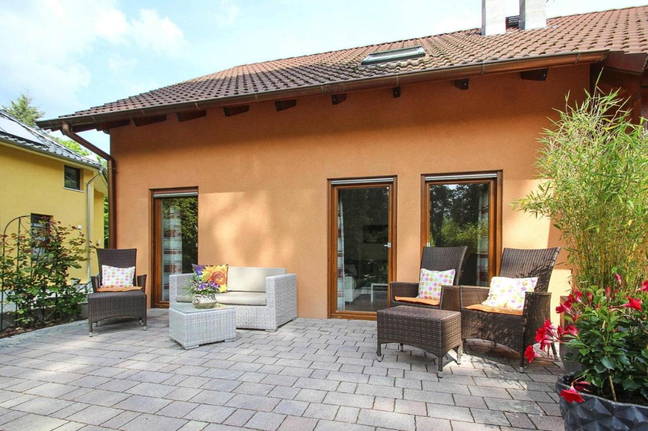 Willa Semi-Detached House, Schonwalde Siedlung Schonwalde Zewnętrze zdjęcie